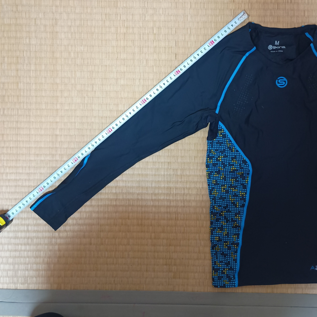 �yskins�zA200����M�T�C�Y �R���v���b�V���������O�X���[�u