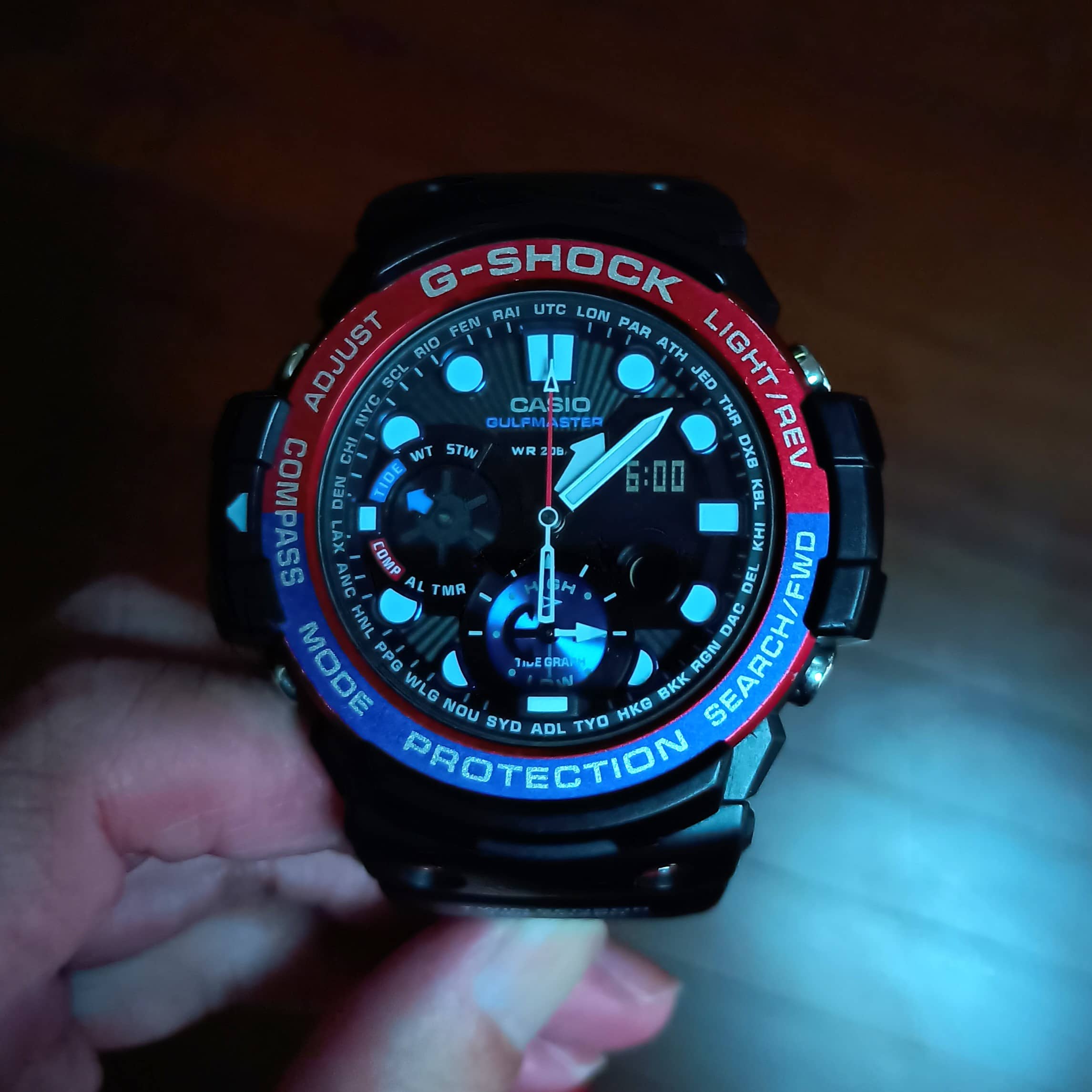 �yG-shock�z�K���t�}�X�^�[�y�v�V�J���[CASIO GN-1000-1AJF���r���[