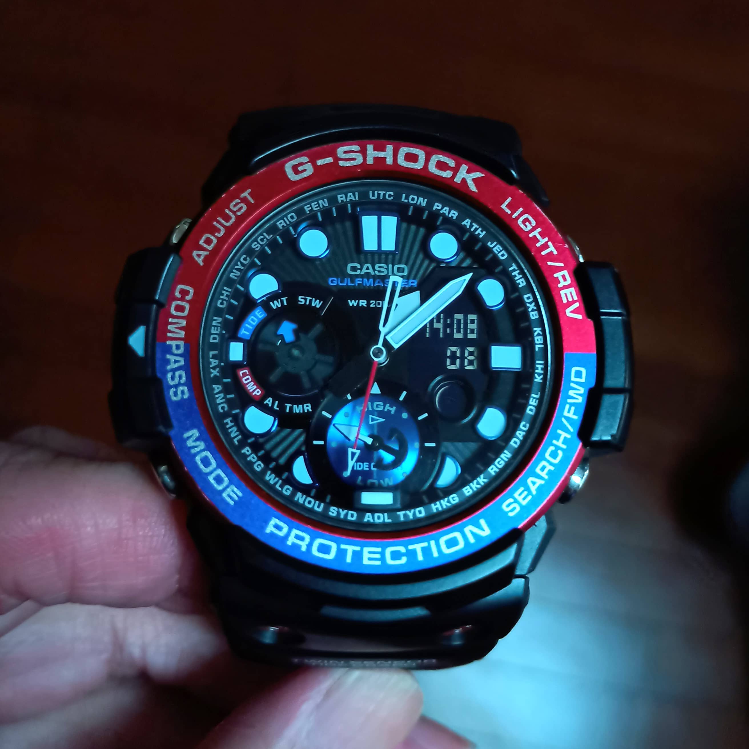 �yG-shock�z�K���t�}�X�^�[�y�v�V�J���[CASIO GN-1000-1AJF���r���[