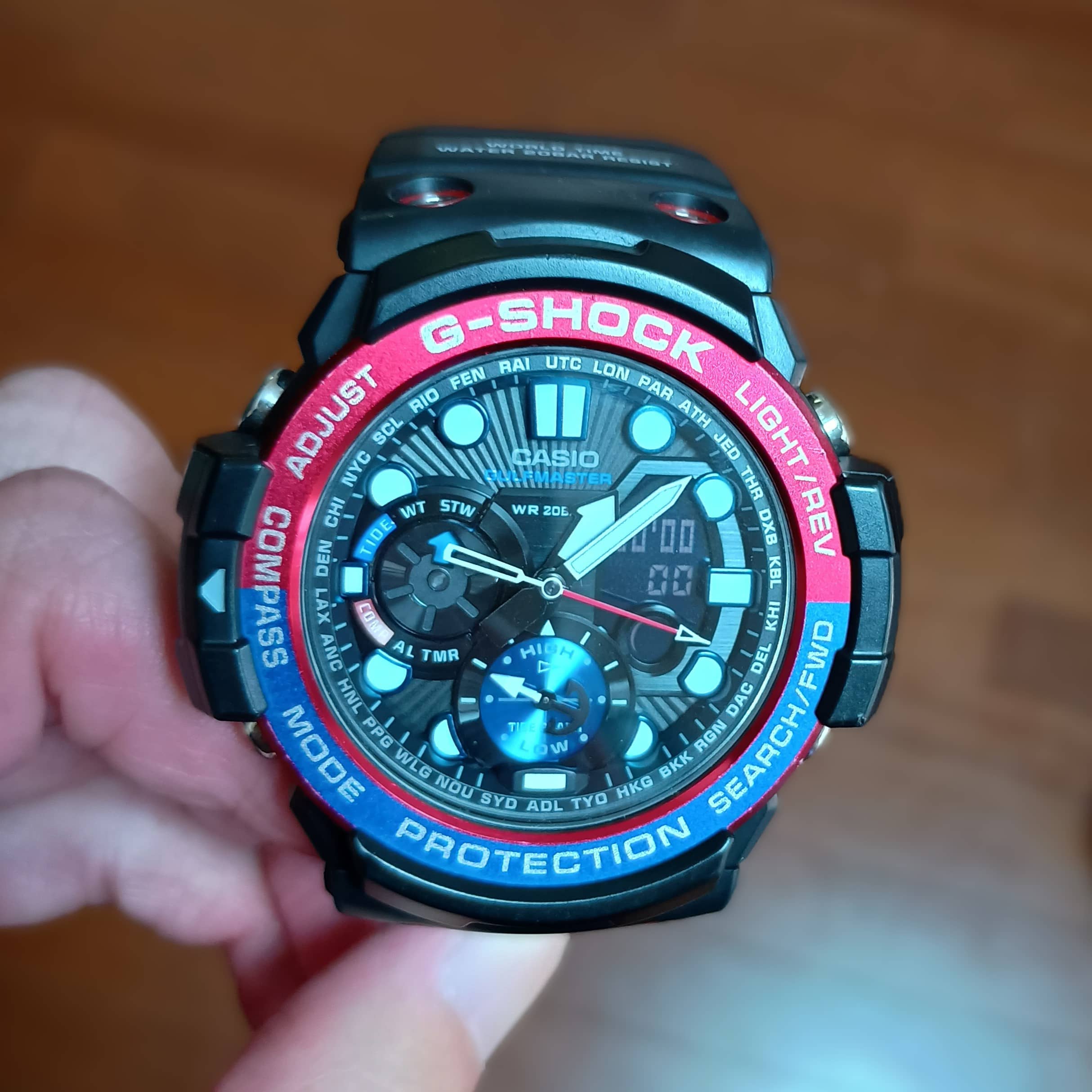 �yG-shock�z�K���t�}�X�^�[�y�v�V�J���[CASIO GN-1000-1AJF���r���[