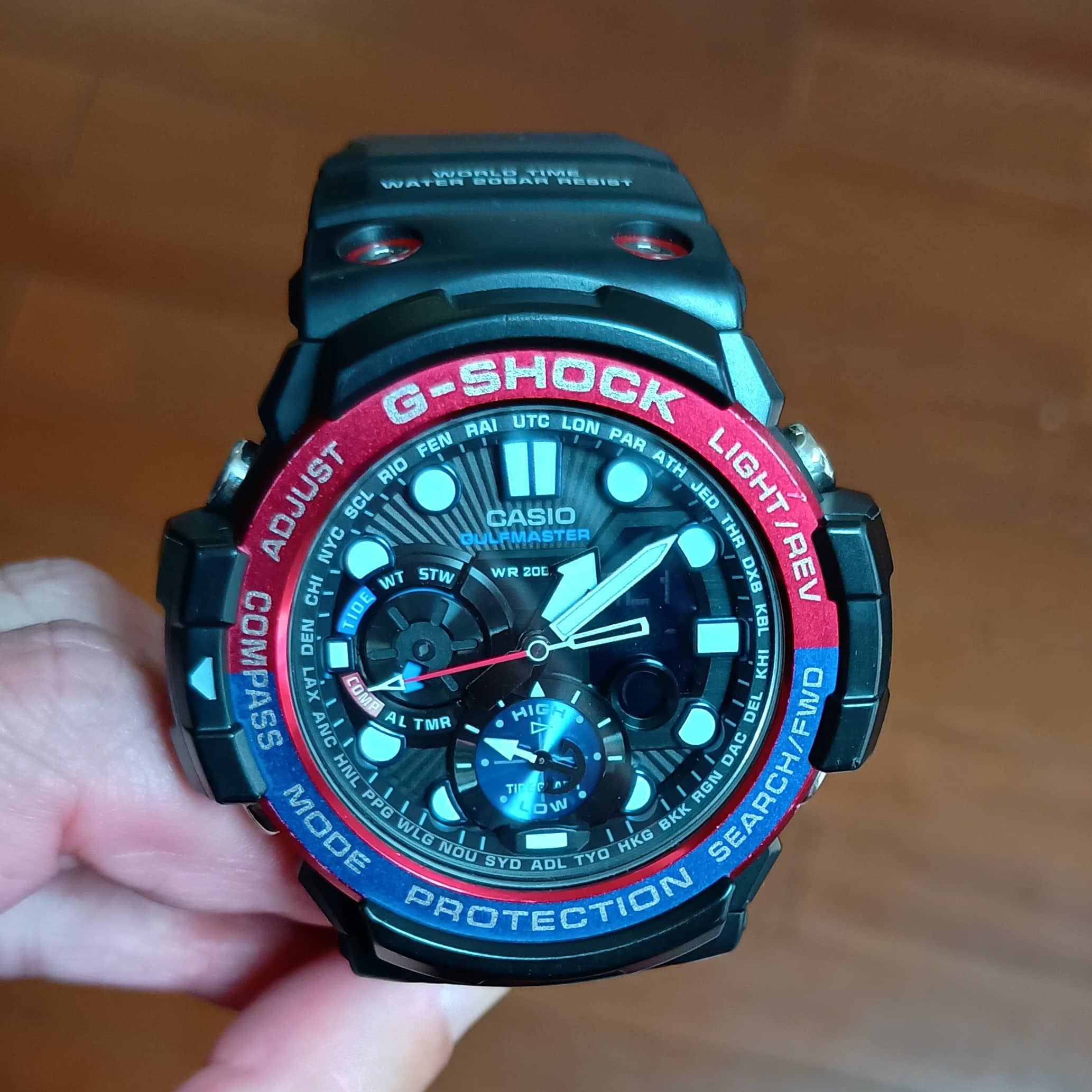 �yG-shock�z�K���t�}�X�^�[�y�v�V�J���[CASIO GN-1000-1AJF���r���[