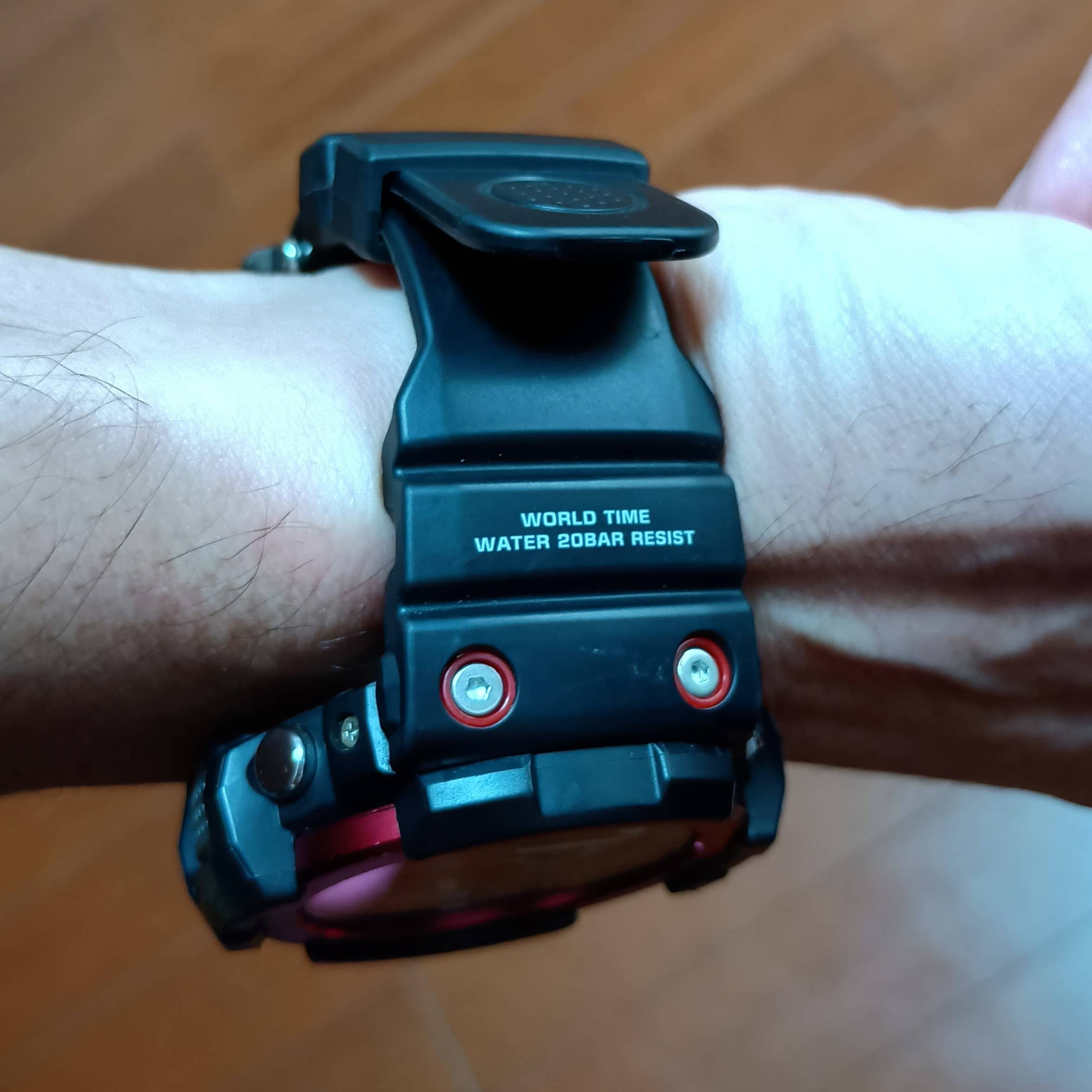 �yG-shock�z�K���t�}�X�^�[�y�v�V�J���[CASIO GN-1000-1AJF���r���[