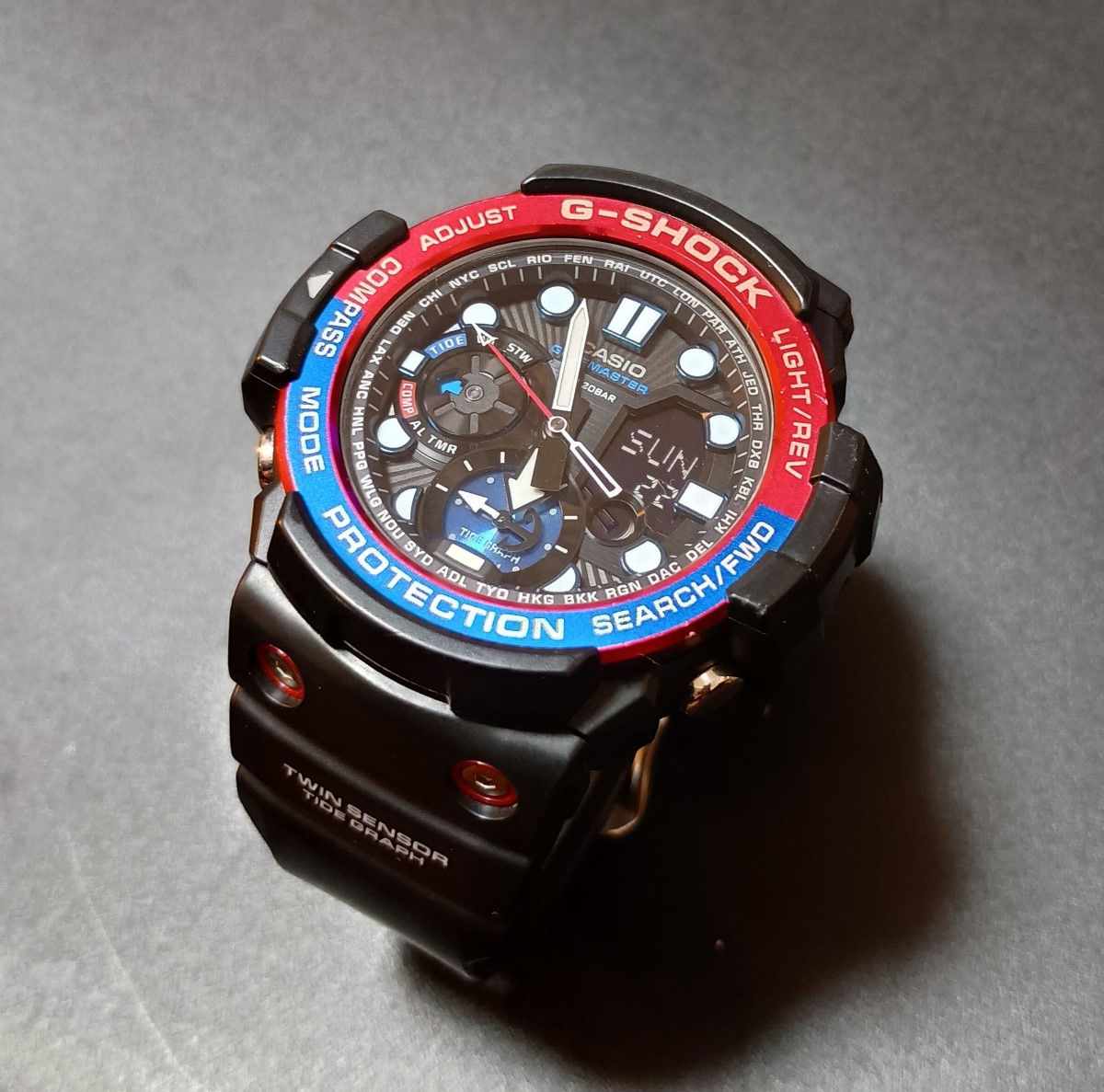 �yG-shock�z�K���t�}�X�^�[�y�v�V�J���[CASIO GN-1000-1AJF���r���[