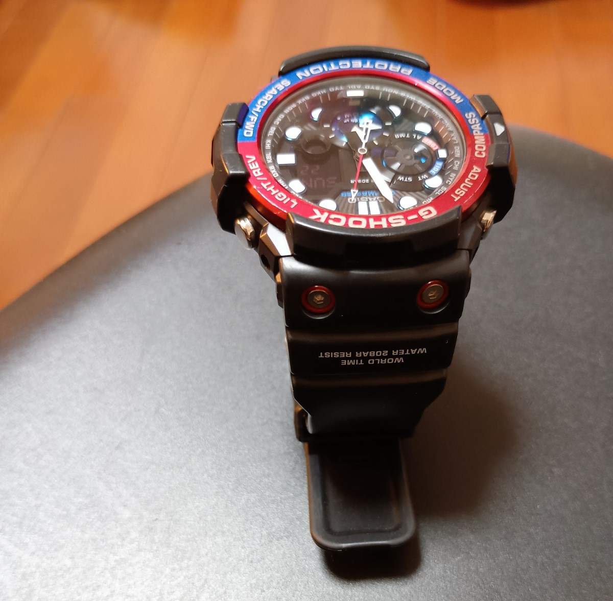 �yG-shock�z�K���t�}�X�^�[�y�v�V�J���[CASIO GN-1000-1AJF���r���[