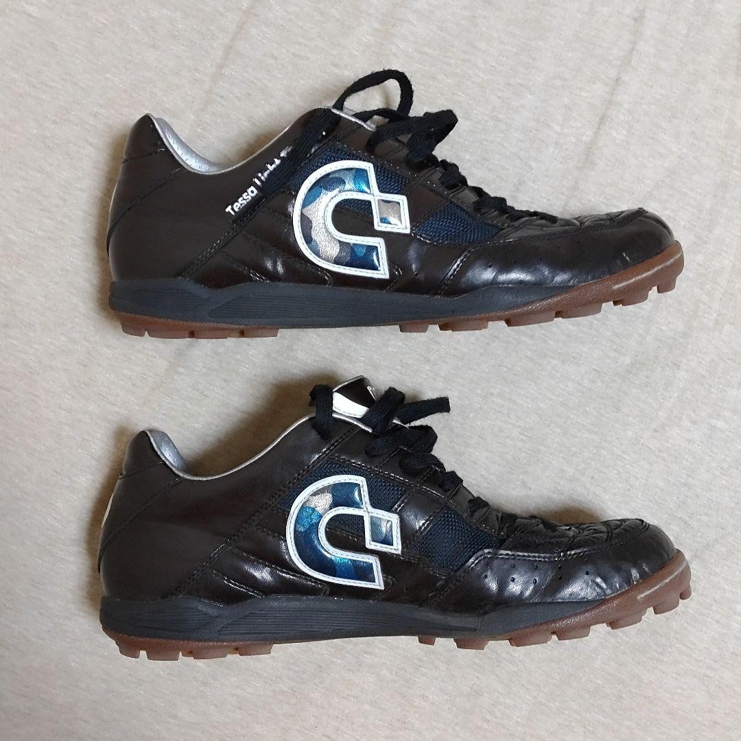 【デスポルチ】テッサライト TF PRO1 人工芝用レビュー